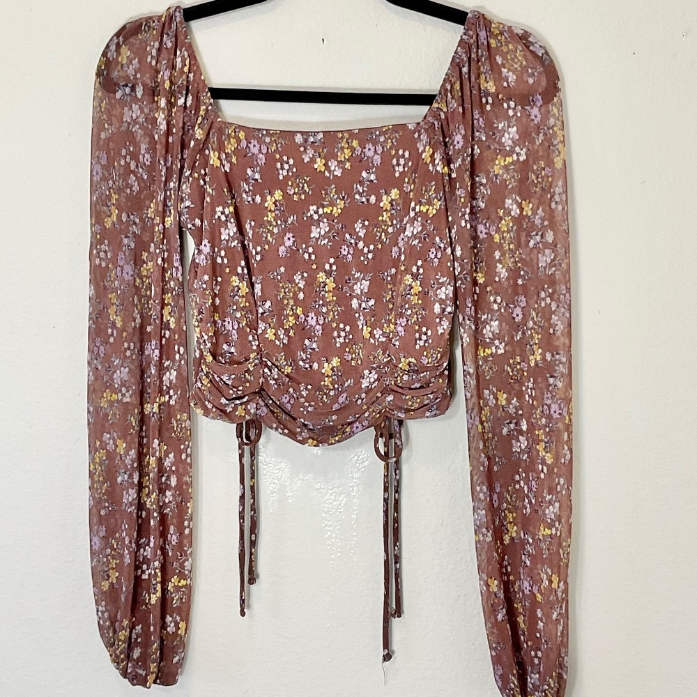 Active USA Cottage Core Brown Blouse with puff long sleeves Size Small.